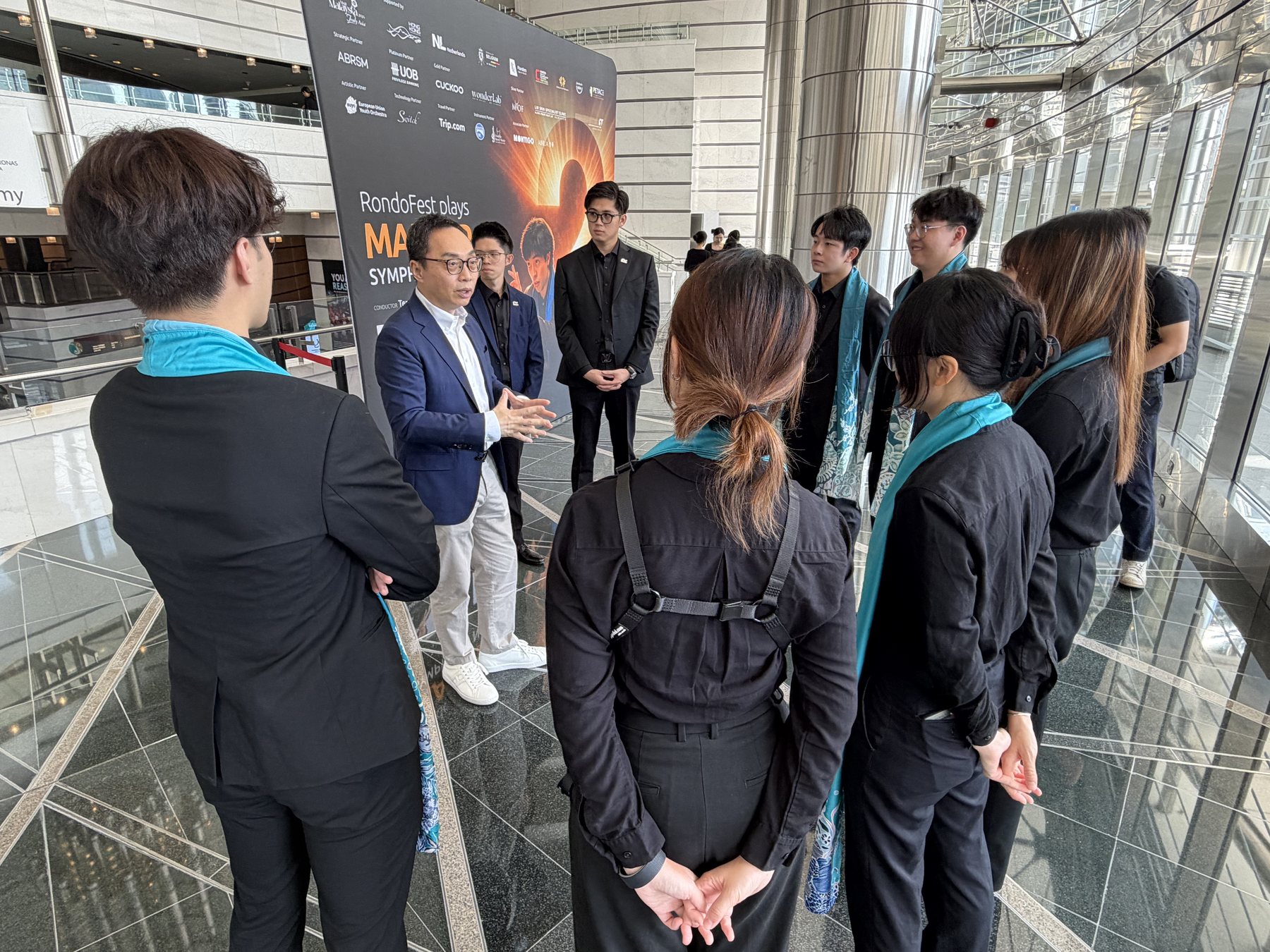 Hong Kong music students taking part in an industry exchange at RondoFest